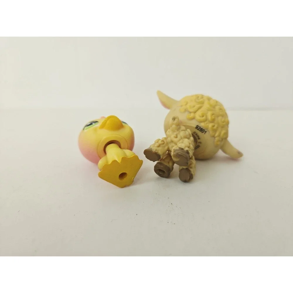 Littlest Pet Shop figure Cuddliest Pets 1002 1003 lamb and duck